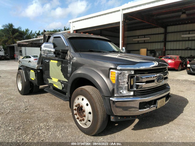 2017 Ford F-450, VIN: 1FDUF4GT2HED11463