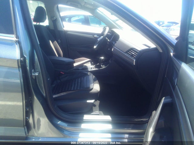 3VWC57BU8KM023854 Volkswagen Jetta S/se/r-line