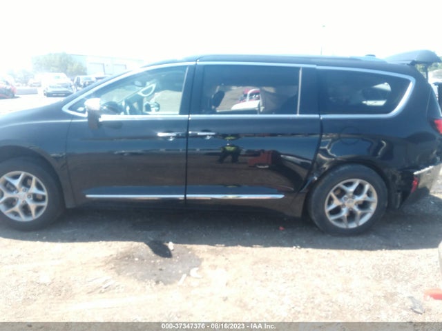 2C4RC1GGXKR702567 Chrysler Pacifica Limited