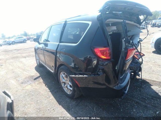 2C4RC1GGXKR702567 Chrysler Pacifica Limited