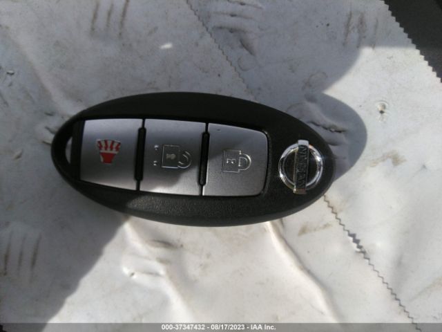 JN1BJ1CP3HW009467 Nissan Rogue Sport Sv