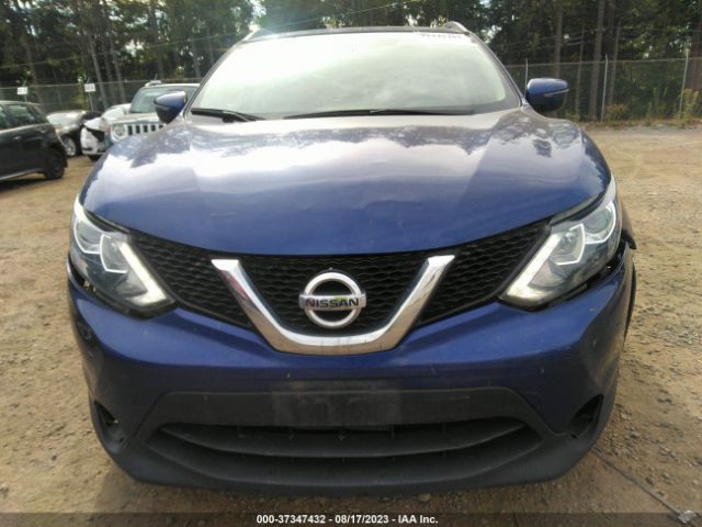 JN1BJ1CP3HW009467 Nissan Rogue Sport Sv