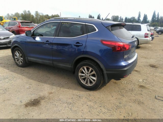 JN1BJ1CP3HW009467 Nissan Rogue Sport Sv