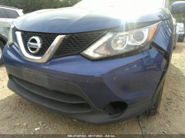 JN1BJ1CP3HW009467 Nissan Rogue Sport Sv