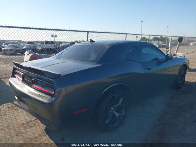 2C3CDZAG6JH219967 Dodge Challenger Sxt Plus