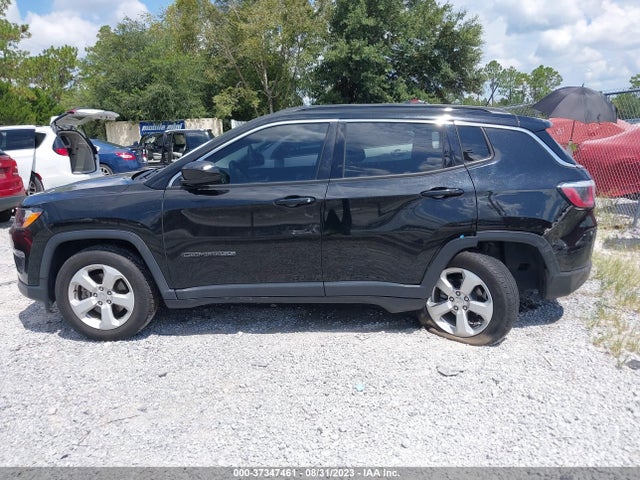 2019 JEEP COMPASS LATITUDE VIN: 3C4NJCBB4KT699903