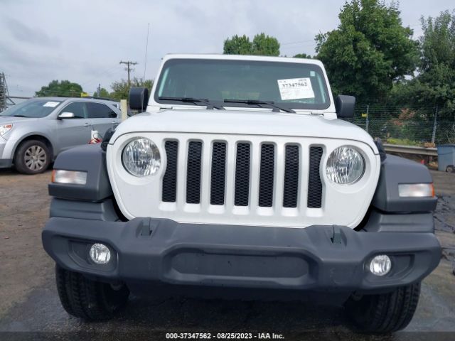 1C4HJXDG0MW814104 Jeep Wrangler Unlimited Sport S