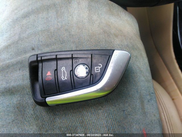5UXTR7C52KLF36406 BMW X3 Sdrive30i
