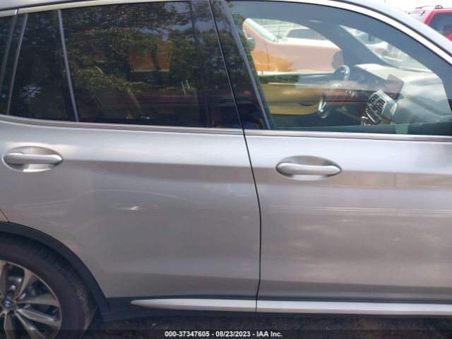 5UXTR7C52KLF36406 BMW X3 Sdrive30i