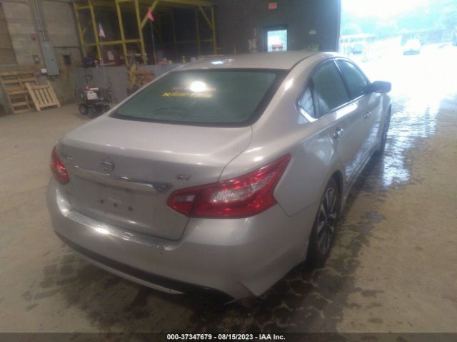 1N4AL3AP8HC245850 Nissan Altima 2.5 Sv