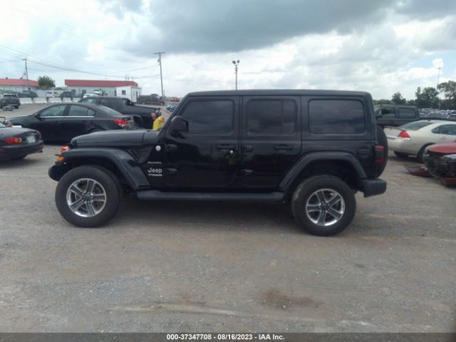 1C4HJXEN8LW260922 Jeep Wrangler Unlimited Sahara