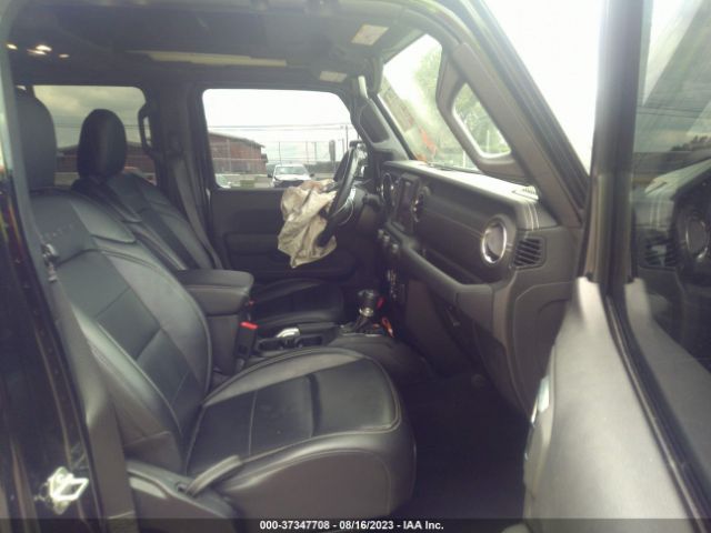 1C4HJXEN8LW260922 Jeep Wrangler Unlimited Sahara