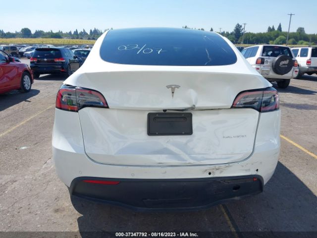 7SAYGDEE8NF354113 Tesla Model Y Long Range