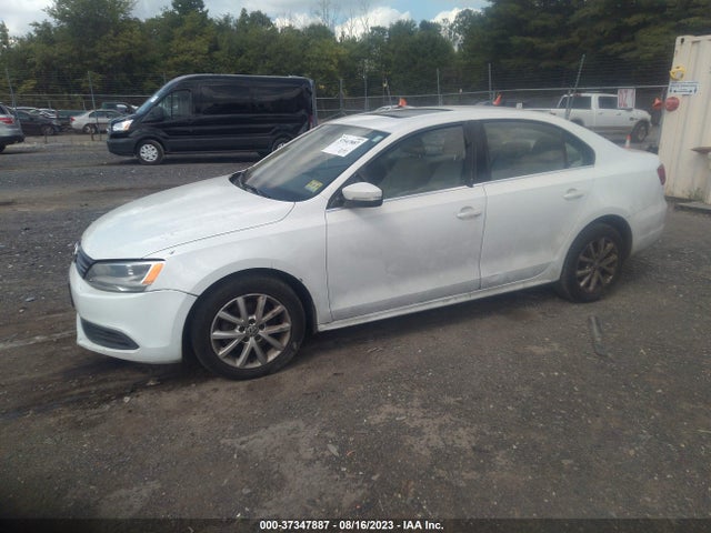 2014 VOLKSWAGEN JETTA SEDAN SE VIN: 3VWD17AJ7EM329293