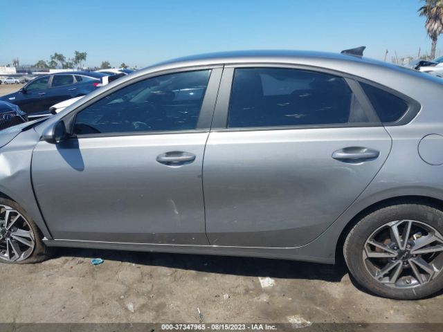 3KPF24AD4PE505554 KIA Forte Lxs