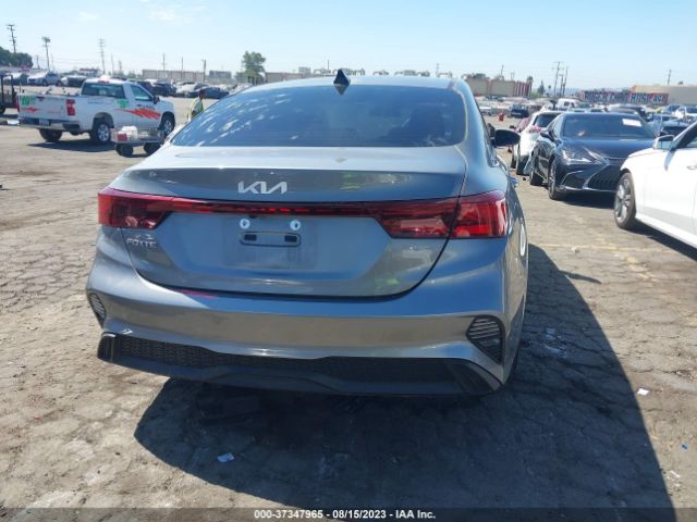 3KPF24AD4PE505554 KIA Forte Lxs