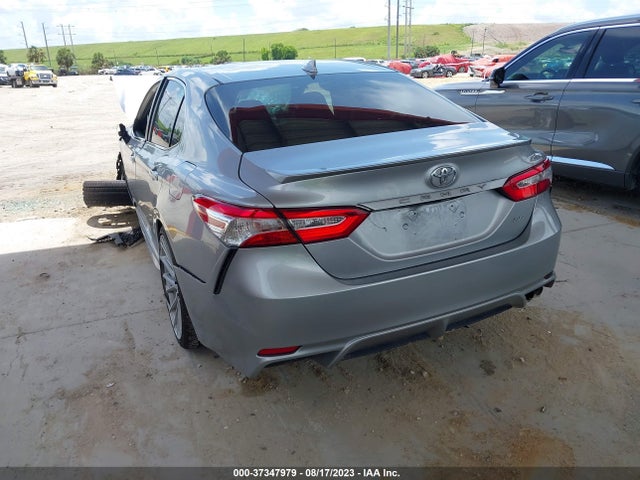 Toyota CAMRY SE 2020 4T1G11AK4LU883000 Image 3