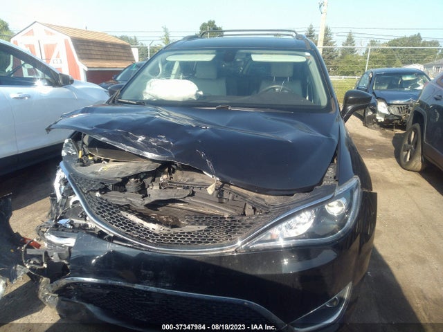 2C4RC1EG1JR316766 Chrysler Pacifica Touring L Plus