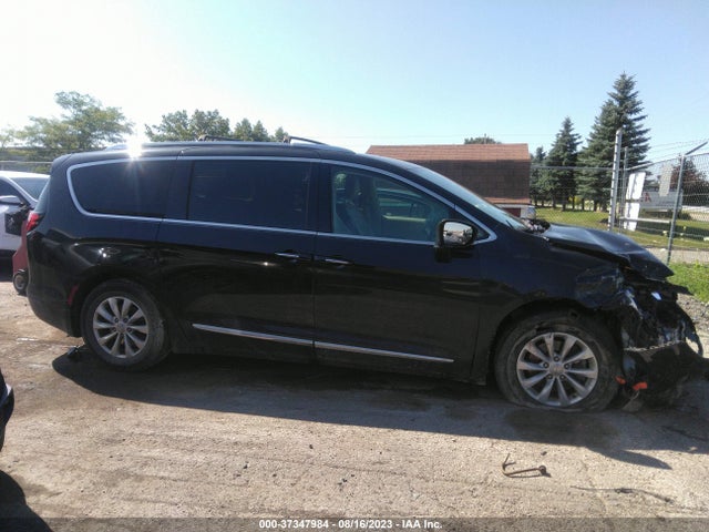 2C4RC1EG1JR316766 Chrysler Pacifica Touring L Plus