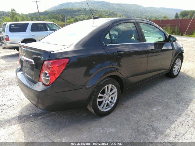 Chevrolet SONIC LT 2015 1G1JC5SH4F4177771 Image 4