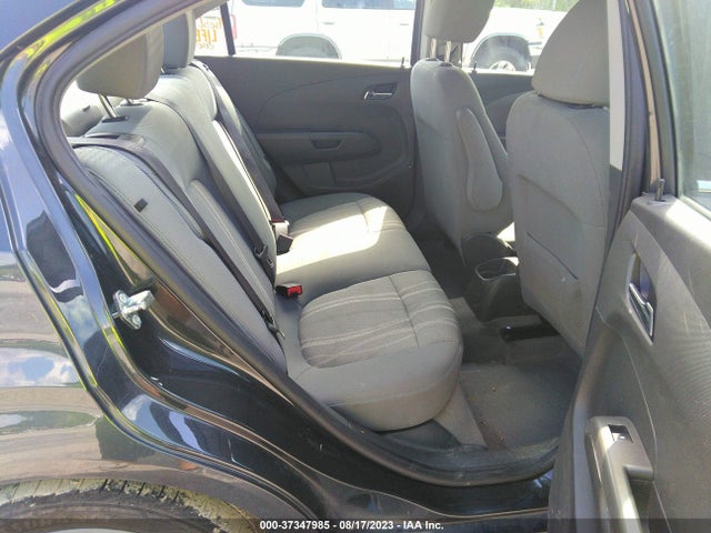 Chevrolet SONIC LT 2015 1G1JC5SH4F4177771 Image 8