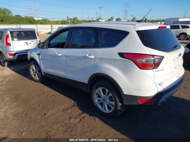 1FMCU9GD2HUB98613 Ford ESCAPE SE