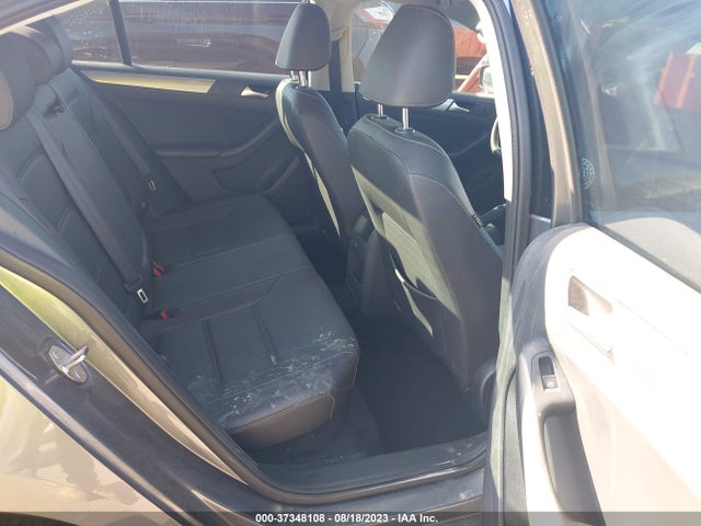 3VWB67AJ8JM211966 Volkswagen Jetta 1.4t