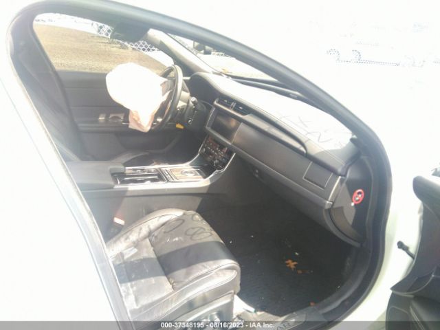 SAJBM4BV4GCY22727 Jaguar Xf S
