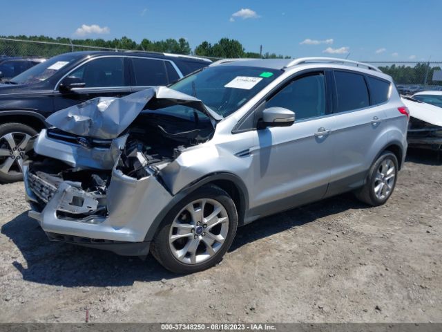 1FMCU0JX4GUB88677 Ford Escape Titanium