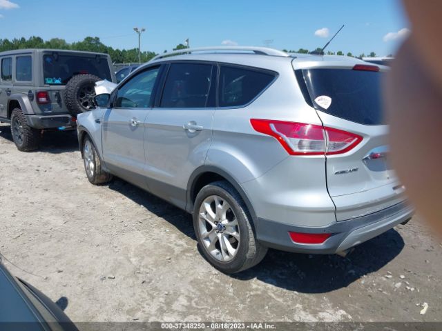 1FMCU0JX4GUB88677 Ford Escape Titanium