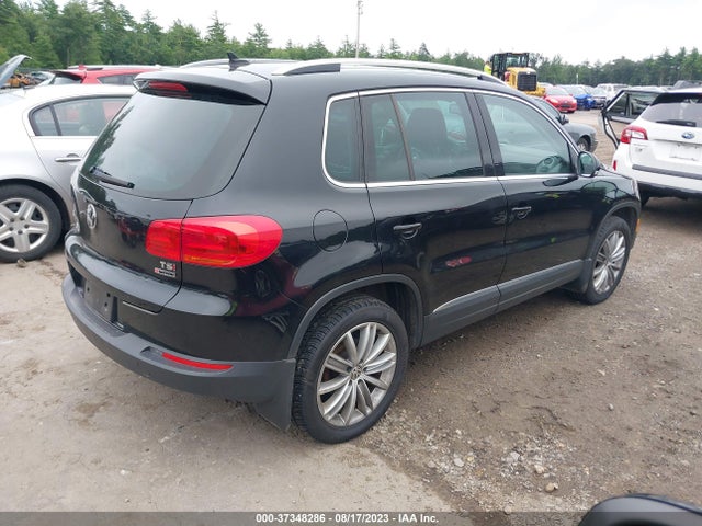 WVGBV7AX4GW513463 Volkswagen TIGUAN SE