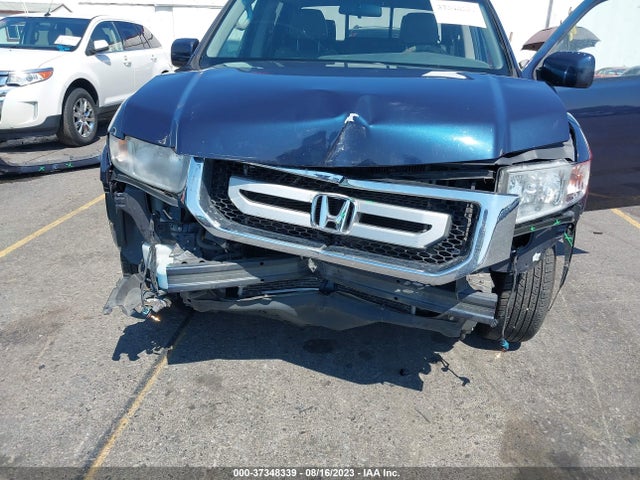 2011 HONDA RIDGELINE RTL VIN: 5FPYK1F51BB454713