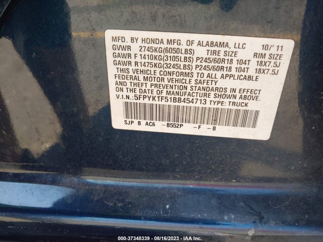 2011 HONDA RIDGELINE RTL VIN: 5FPYK1F51BB454713