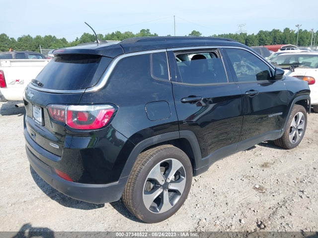 3C4NJCBB3JT248217 Jeep Compass Latitude