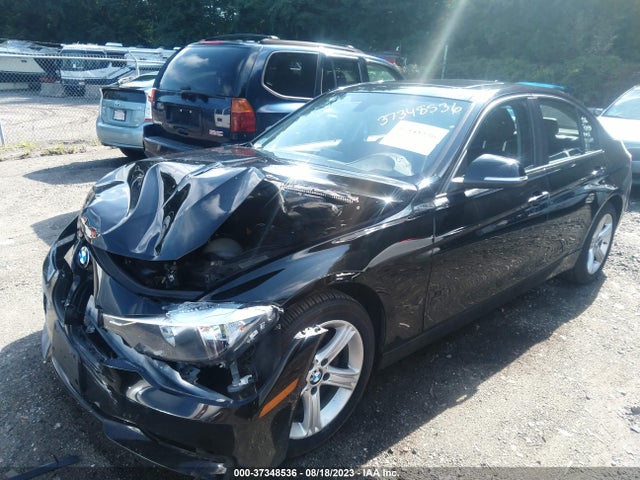 BMW 3 Series 320i Xdrive 2014 WBA3C3G55ENR25159 Image 2