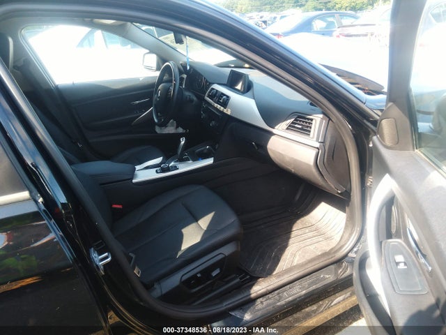 BMW 3 Series 320i Xdrive 2014 WBA3C3G55ENR25159 Image 5
