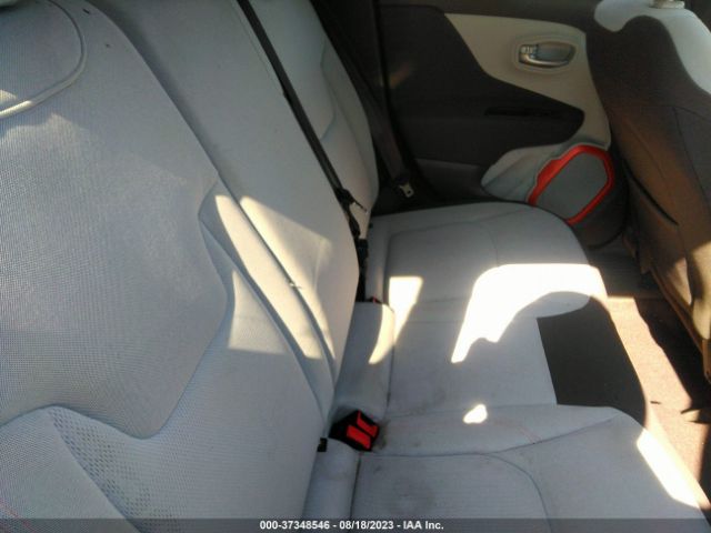 ZACCJABT7FPB80281 Jeep Renegade Latitude