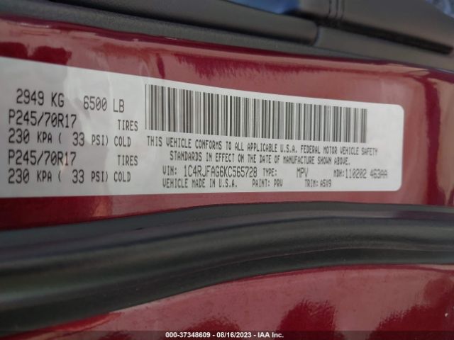 1C4RJFAG6KC565728 Jeep Grand Cherokee Laredo