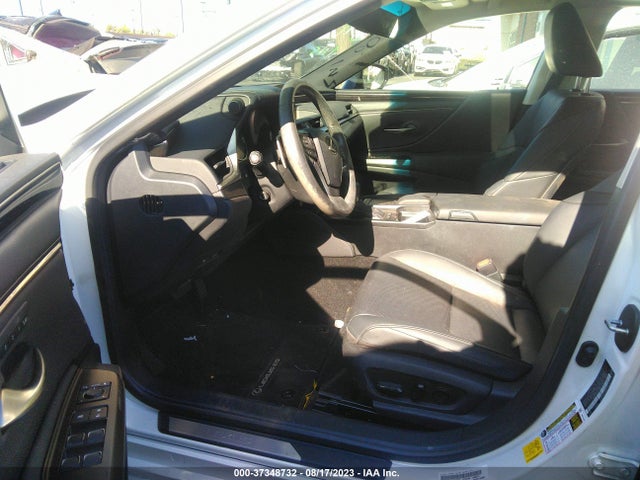 58ADA1C10MU002701 Lexus Es Es 300h