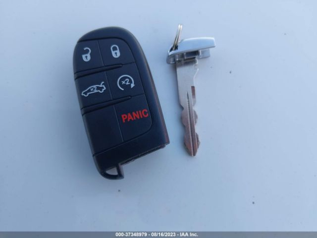 2C3CDZGG3JH138030 Dodge Challenger Gt