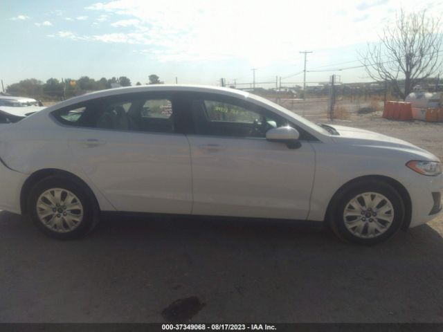 3FA6P0G71LR200842 Ford FUSION S