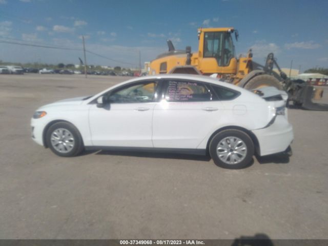 3FA6P0G71LR200842 Ford FUSION S