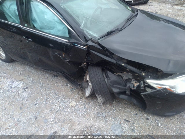 2016 TOYOTA CAMRY XLE/SE/LE/XSE VIN: 4T4BF1FKXGR565396