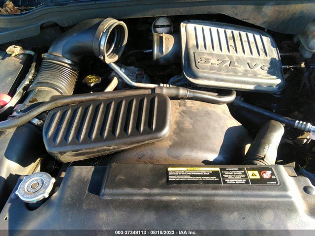 2005 DODGE DURANGO SXT VIN: 1D4HD38K75F604473