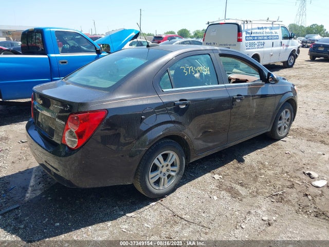 Chevrolet SONIC LT 2016 1G1JC5SH8G4126517 Image 4