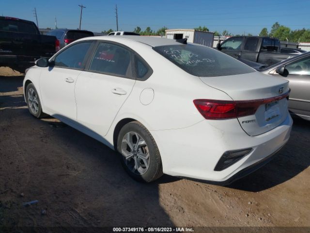 3KPF24AD9ME267518 KIA Forte Lxs