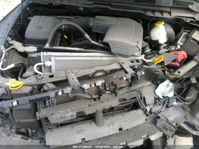 1C6RR7LG8PS518975 RAM 1500 Classic Slt