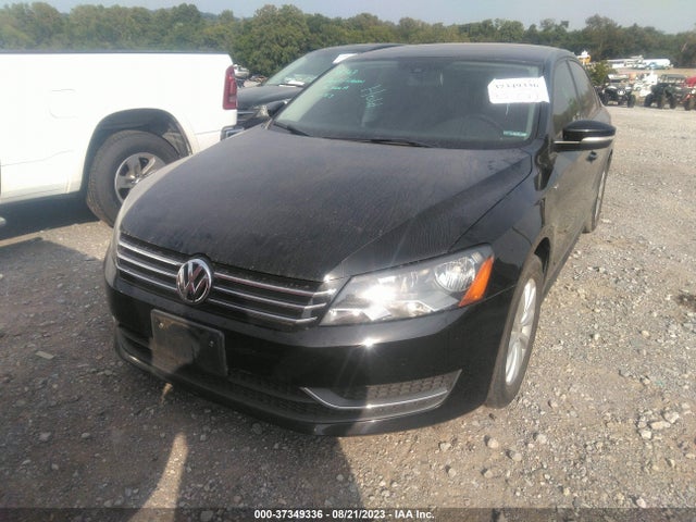 1VWAT7A39FC017011 Volkswagen Passat 1.8t Wolfsburg Ed