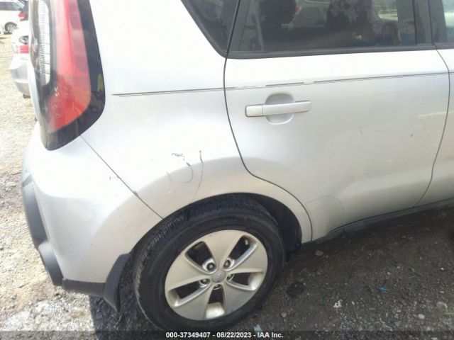 KNDJN2A25F7752472 KIA Soul Base