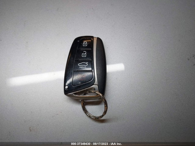 Hyundai Genesis 3.8 2015 KMHGN4JE9FU060406 Image 11